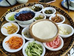 -包整·丝娃娃(一览甲秀楼风景店)