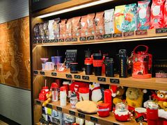 -星巴克(恒隆广场店)