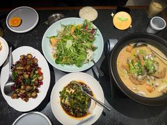 -五谷丰登农家院·地道胶东菜·海鲜烧烤(威海店)