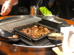-伍丁·烤牛肋(和平东桥店)