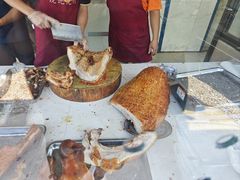 -洲心街道青联村镜记烧肉