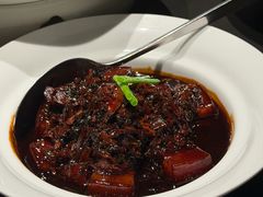 笋麸菜红烧肉-三利音·玖弄小鲜(浦东嘉里城店)