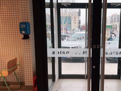 -麦当劳(玉桥中路店)