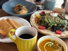 -HELLO 27 意面·沙拉·帕尼尼