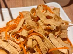 凉拌千张-老班长手工灌汤包老店(东山店)