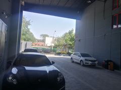 -家和家美家具城-停车场