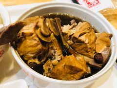 -万和春排骨砂锅米饭(新业广场店)