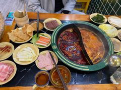 -巴隆门重庆老火锅(太湖路店)