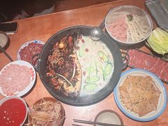 -周小明火锅(黑金冠社区店)