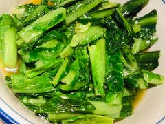 -洞庭土菜小炒馆(易发广场店)