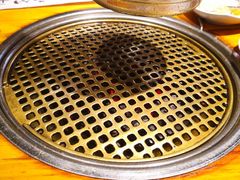 -唯成•韩国炭火烤肉 유성고기