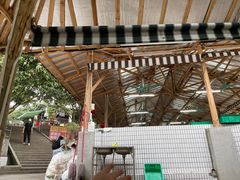 -满記土窑烧鷄波浪山莊