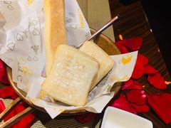 -YUE·6·西式融合餐厅(外滩六号店)