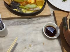 -香港百合居(LCM置汇旭辉广场店)