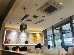 大堂-吕氏疙瘩汤·新派鲁菜(欢乐汇店)