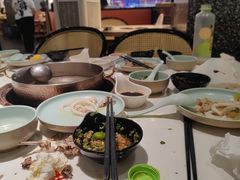 -洪氏嗨捞·猪肚鸡火锅(阳光天地店)