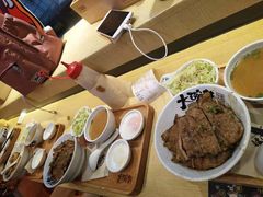 -熊吞·大碗丼烧肉饭(济宁万达广场店)