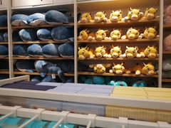 -名创优品(惠州华贸购物中心店)
