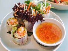牛油果软壳蟹米纸卷-CHINCHIN 青青·泰国料理(万象食家店)