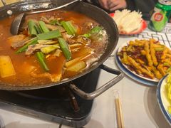 -霄汉牛三鲜湖北砂锅菜(万松园2店)