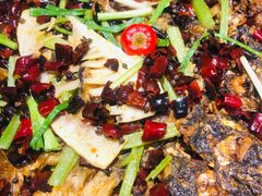 -老板恋上鱼(恒隆广场店)