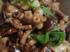 辣炒八爪鱼-蓝珊甄选海鲜自助·火锅大排档(近阿那亚店)