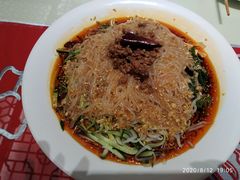 -吴记酱骨炖菜馆(西大直街店)