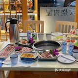 日式酒屋氛围感的烤肉店🥓