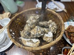-蚝堡海鲜·威海菜·海肠捞饭·烧烤·亚洲吃蚝公司(幸福门店)