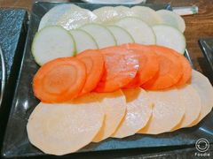 蔬菜拼盘-刘小胖煎肉馆