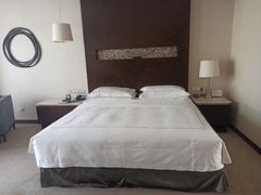 -青岛海尔洲际酒店