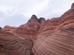 -波浪谷