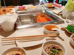 -海底捞火锅鲜切牛肉主题店(长寿路店)