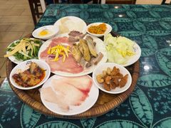 -桥香园云南过桥米线(金马碧鸡店)