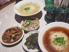 -松鹤面馆·古法焖肉面(观前店)