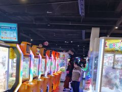 -奇奇乐园(上海仲盛世界商城店)
