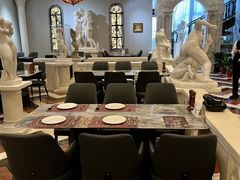 -北京奥加美术馆酒店(三里屯工人体育场地铁站店)