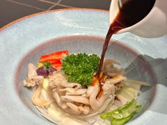 -五谷丰登农家院·地道胶东菜·海鲜烧烤(威海店)