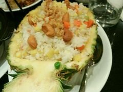 菠萝炒饭-鹿港小镇(黄金店)