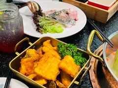 -得意咚瓜·顺德鱼生·冬瓜火锅(深圳首店)