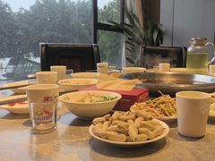 -忘情水鱼头·鲜鱼火锅(滨江中路店)