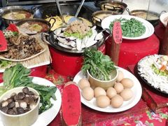 -闯关东东北农家菜(崂山石老人店)