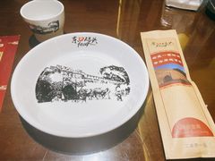 -东口码头·烧鸽子·鱼头泡饼·地方菜(金鹰悦城店)