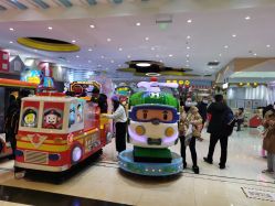 -多多淘儿童体验中心(重庆来福士店)