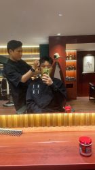 -太子爷男士理发馆