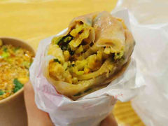 -阿战Lucky roll卷凉皮(MOMOPARK店)