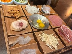 -银米·云南传统过桥米线(双廊黑金冠店)