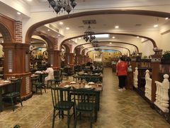 大堂-清真·玛丽亚新疆菜主题餐厅(浙江中路店)
