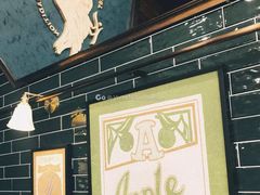-Pie Bird(新闸路店)