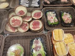 -尚品海鲜肥牛自助火锅(湖明店)